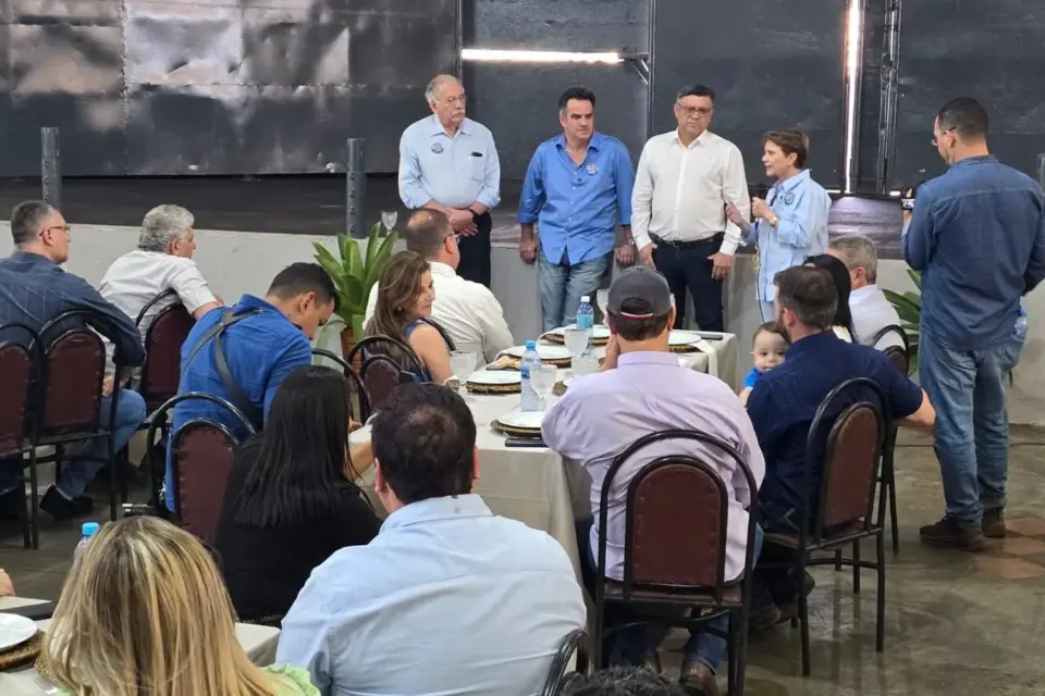 Senadores Tereza Cristina e Ciro Nogueira e deputado Luiz Ovando visitam o Sindicato Rural