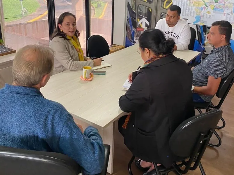 Prefeitura organiza serviços de táxis e aplicativos na Expoagro